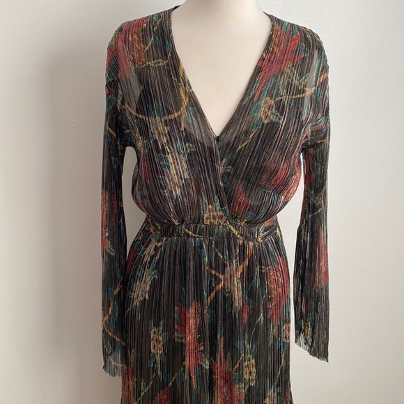 BA&SH Hendrix Metallic Plisse’ Floral Maxi Dress Size 6 - Picture 4 of 16